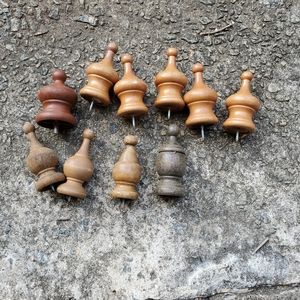 10 Wooden Finials